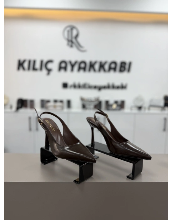 Sade Elid Moda Kahve