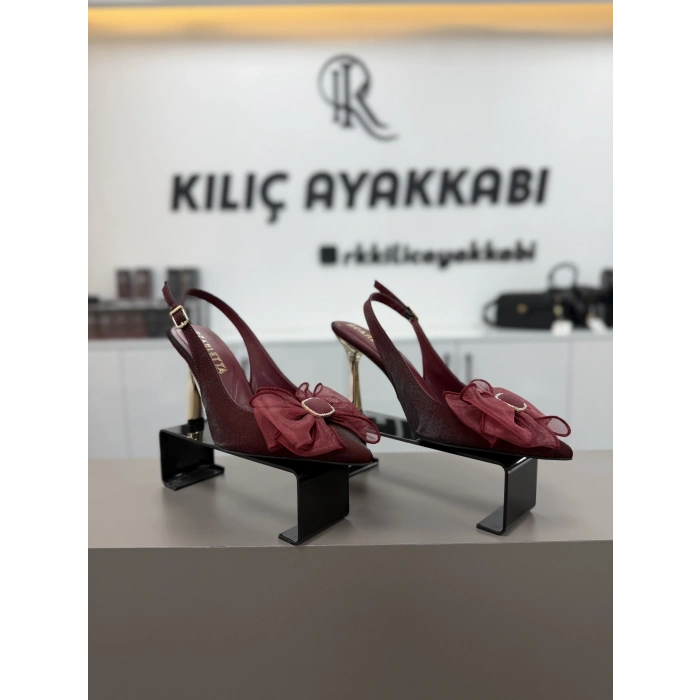 Rubia Fiyonklu Topuklu Ayakkabı