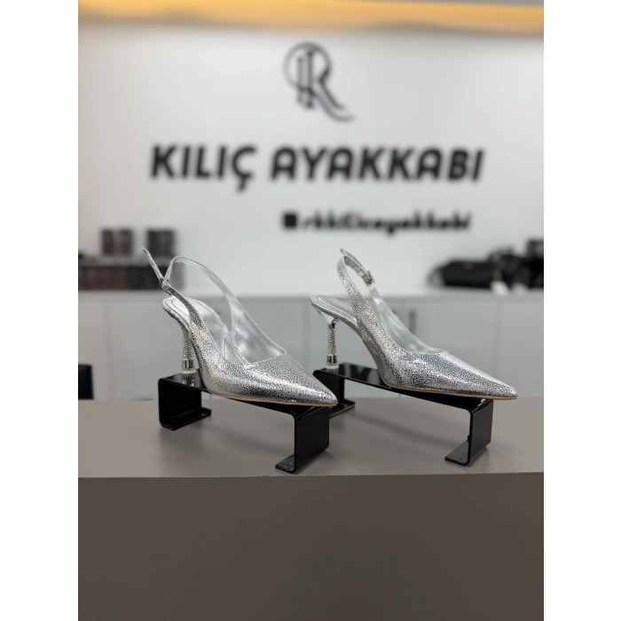 Center Parlak Topuklu Ayakkabı