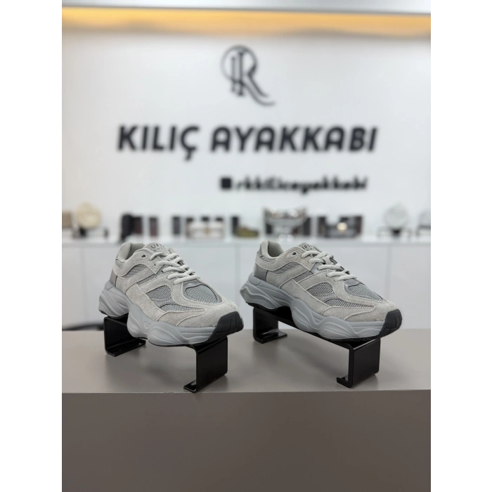 Mery Kadın Sikecars