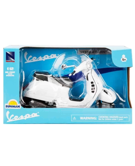 1/12 VESPA MOTOR GTS 300 SUPER BEYAZ