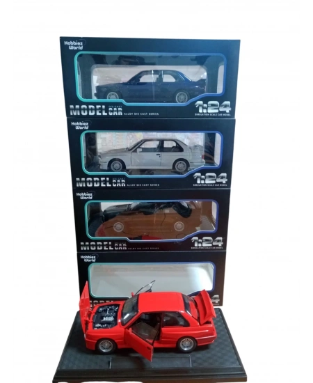 1/24 BMW M3 E30