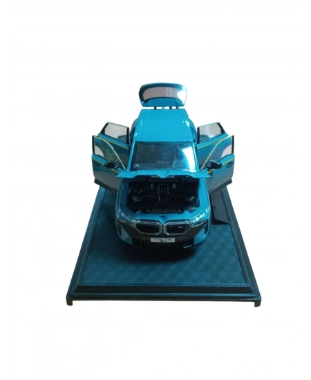 1/24 BMW XM