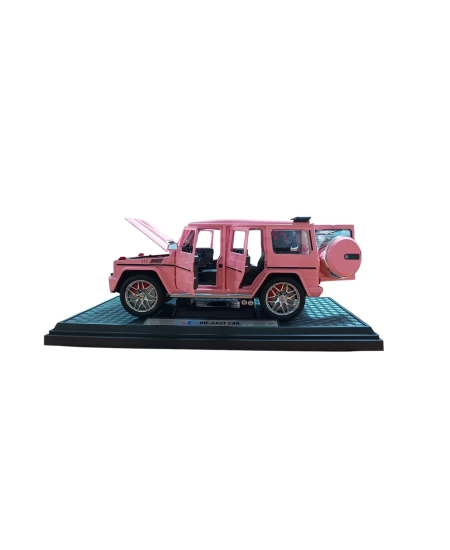 1/24 MERCEDES G63 AMG DIE CAST MODEL
