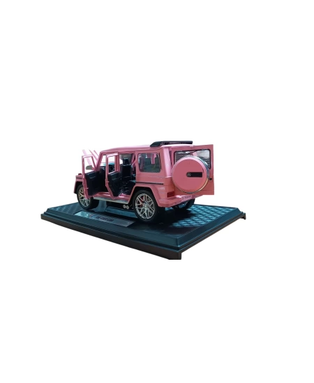 1/24 MERCEDES G63 AMG DIE CAST MODEL