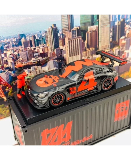 1/64 2018 MERCEDES AMG GT3 #4 WİTH CONTAİNER RED