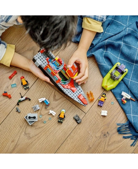 LEGO CITY İTFAİYE KURTARMA TEKNESİ DHL