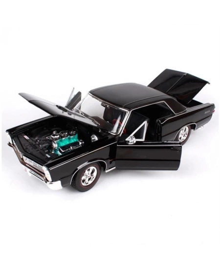 MAISTO 1/18 1965 PONTİAC GTO