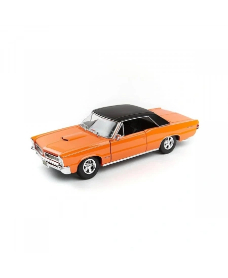 MAISTO 1/18 1965 PONTIAC GTO