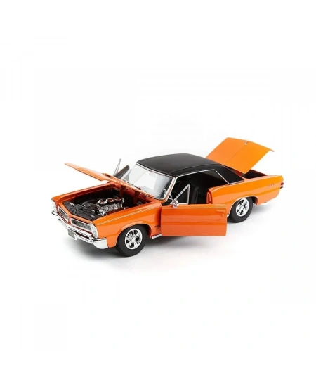 MAISTO 1/18 1965 PONTIAC GTO