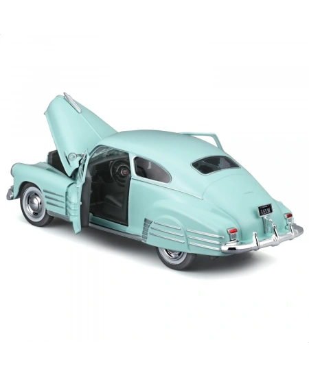 MAISTO 1/25 1948 CHEVROLET FLEETLİNE AEROSEDAN