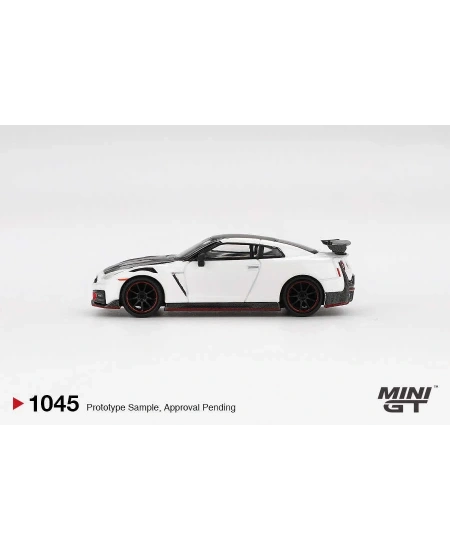 MINI GT 1/64 NİSSAN GT-R NİSMO 2024 BRİLİANT WHİTE