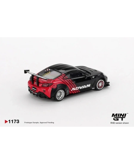 MİNİ GT 1/64 TOYOTA GR86 LB NATİON ADVAN