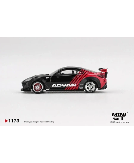 MİNİ GT 1/64 TOYOTA GR86 LB NATİON ADVAN