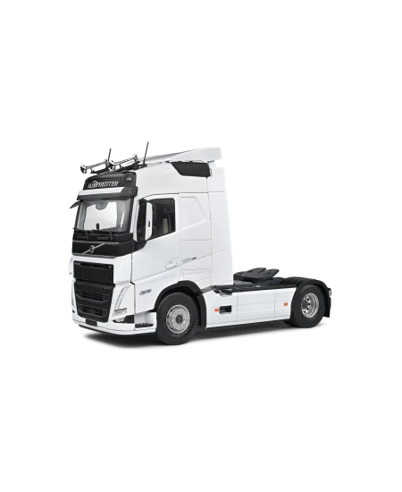 SOLİDO 1/24 VOLVO TRUCKS FH GLOBETROTTER XL WHITE