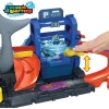 HOT WHEELS MUHTEŞEM KÖPEK BALIĞI ARABA YIKAMA DHL