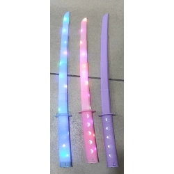 IŞIKLI UZAYAN KILIÇ 70 CM