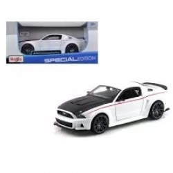 MAISTO 1/24 2014 FORD MUSTANG STREET RACER