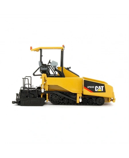1:50 CAT AP655D ASPHALT PAVER