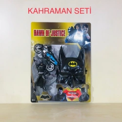 FİGÜR MASKE VE MOTORSİKLET