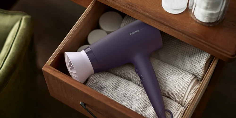 Philips 3000 Serisi BHD340/10: Saçlarınızı Yıpratmadan Hızlı ve Güvenli Kurulamanın Yolu