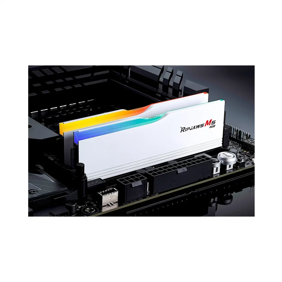 GSKILL Ripjaws M5 RGB White DDR5 32 GB (2x16 GB) 6400MHz CL36 Intel XMP Beyaz Ram