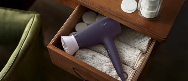 Philips 3000 Serisi BHD340/10: Saçlarınızı Yıpratmadan Hızlı ve Güvenli Kurulamanın Yolu