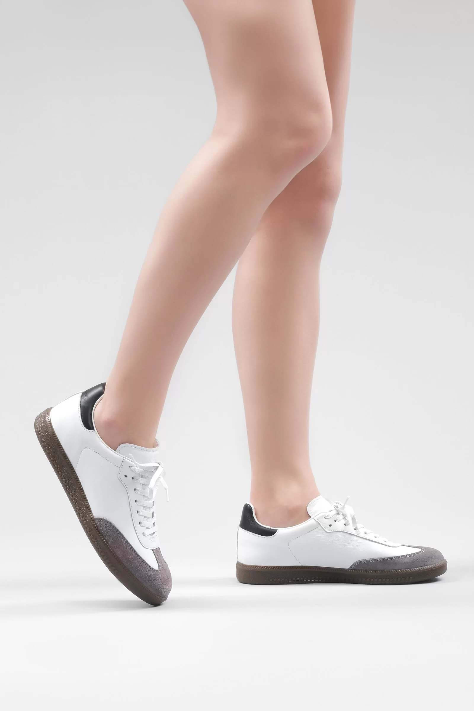 KADIN BEYAZ KAUÇUK TABAN DERİ SNEAKER