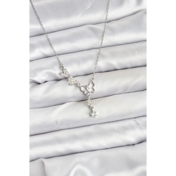 316L Çelik Zincir Gümüş Renk Kelebek Model Kadın Kolye