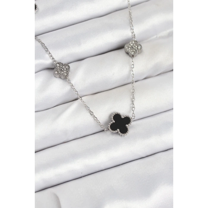 316L Çelik Zincir Gümüş Renk Siyah ve Zirkon Taşlı Yonca Kadın Kolye