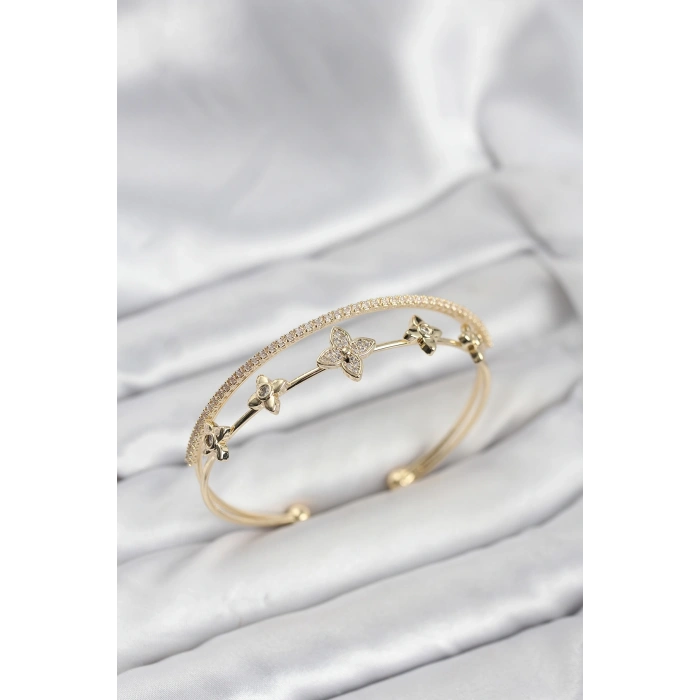 Pirinç Gold Renk Çiçek Model Kadın Bileklik