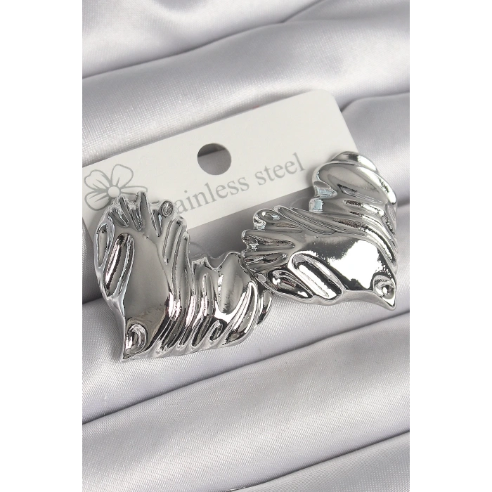 Pirinç Gümüş Renk İşlemeli Kalp Model Kadın Küpe