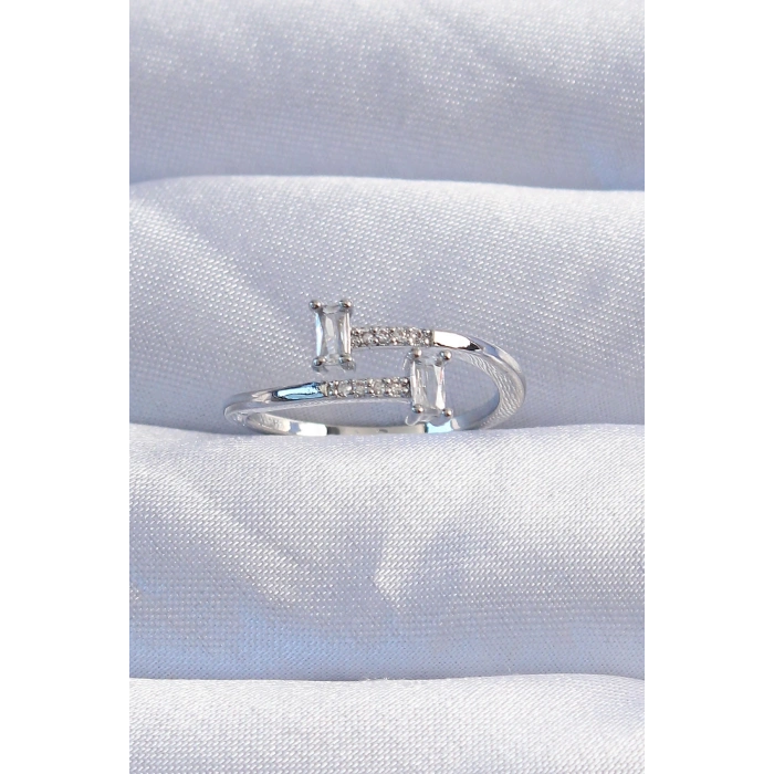 Pirinç Gümüş Renk Zirkon Taşlı Geometrik Ayarlanabilir Yüzük