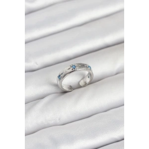 Pirinç Gümüş Renk Mavi Zirkon Taşlı Kutup Yıldızı Model Kadın Yüzük