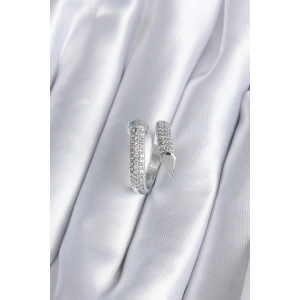 Pirinç Gümüş Renk Zirkon Taşlı Çivi Model Kadın Yüzük