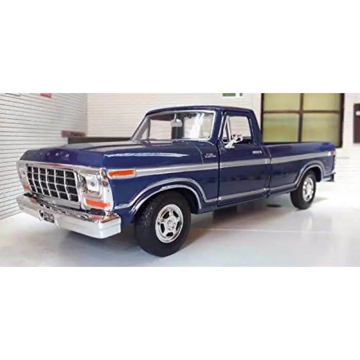 1:24 1979 Ford F-100 Custom Model Araç