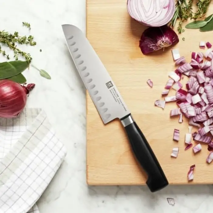 18 cm oluklu kenarlı Santoku bıçağı