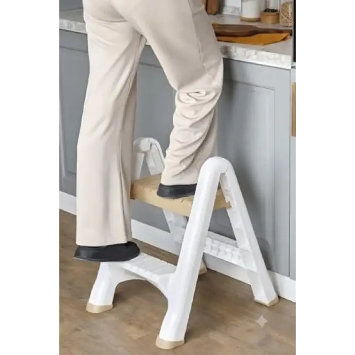2 Katlı Katlanır Merdiven Tabure, Kaydırmaz Tabanlı, 200 kg Kapasiteli (KREM)