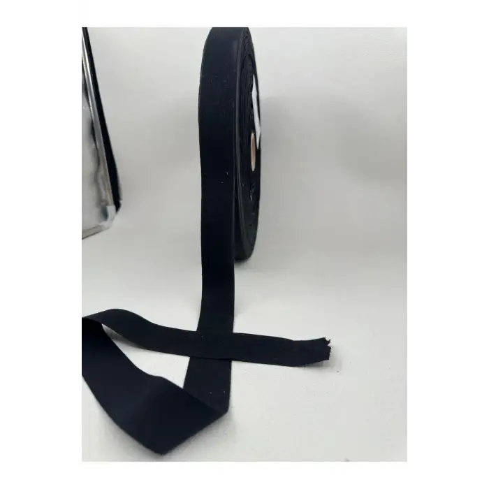 3 cm ekstrafor-5 metre-siyah