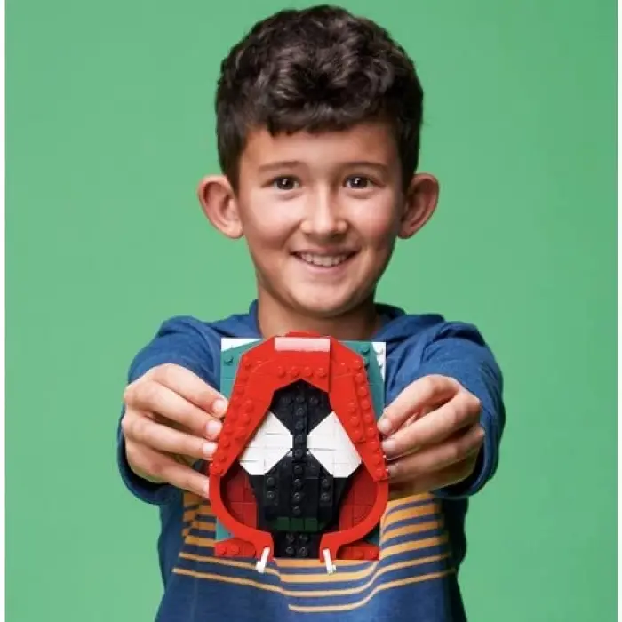 40536 LEGO Brick Sketches Miles Morales