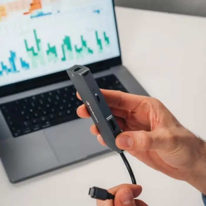 5i 1 Arada USB-C Çok Portlu Hub, HDMI, RJ45, USB-A, USB-C ve USB-C PD, Mac, Windows, iPad Pro ve ThinkPad Uyumlu