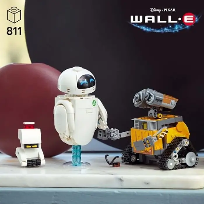LEGO ǀ Disney ve Pixar WALL-E ve EVE 43279 | Film Sever Yetişkinler için Dekoratif ve Koleksiyonluk Animasyon Film Karakterleri Model Yapım Seti, Hediye Fikri (811 Parça)
