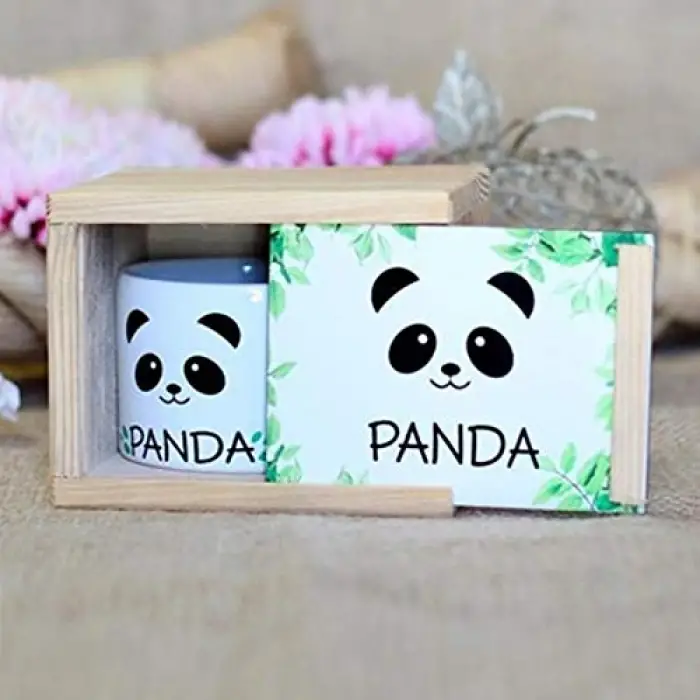 Ahşap Kutusunda Sevimli Panda Kupa Bardak