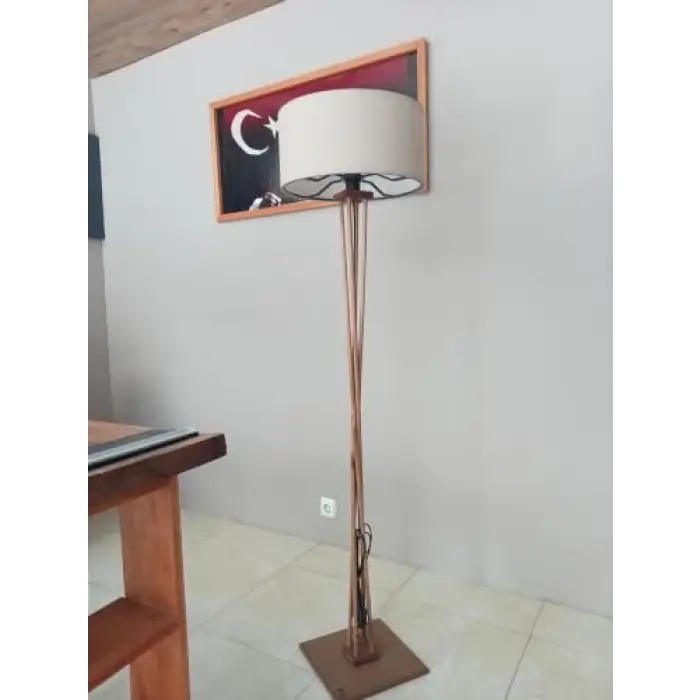 Ahşap Lambader-Koyu Meşe Bej Başlık