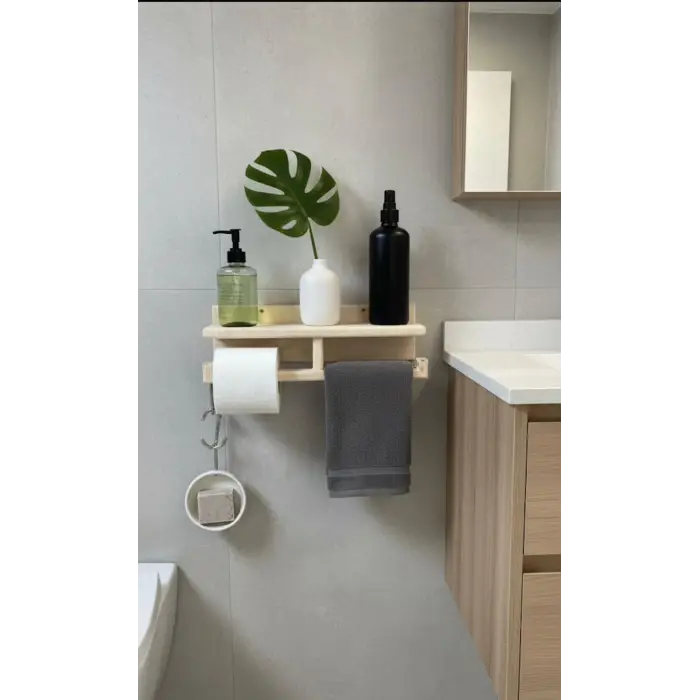 Ahşap sabunluk ve tuvalet kağıtlığı