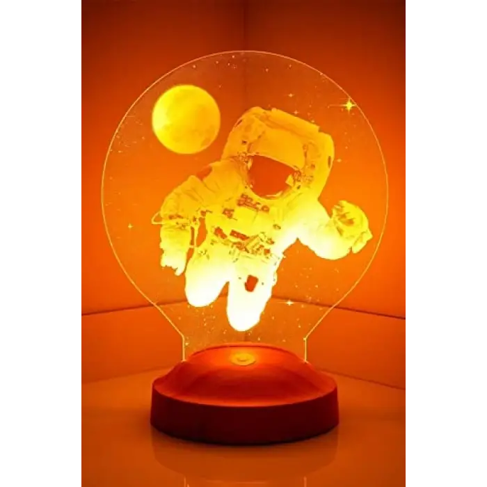 Astronot Tasarımlı 3D Görünümlü LED Lamba
