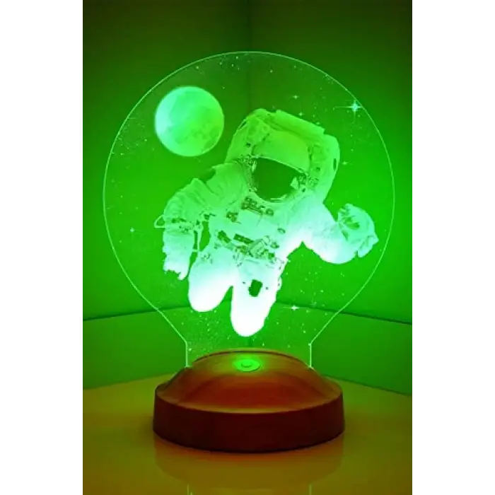 Astronot Tasarımlı 3D Görünümlü LED Lamba