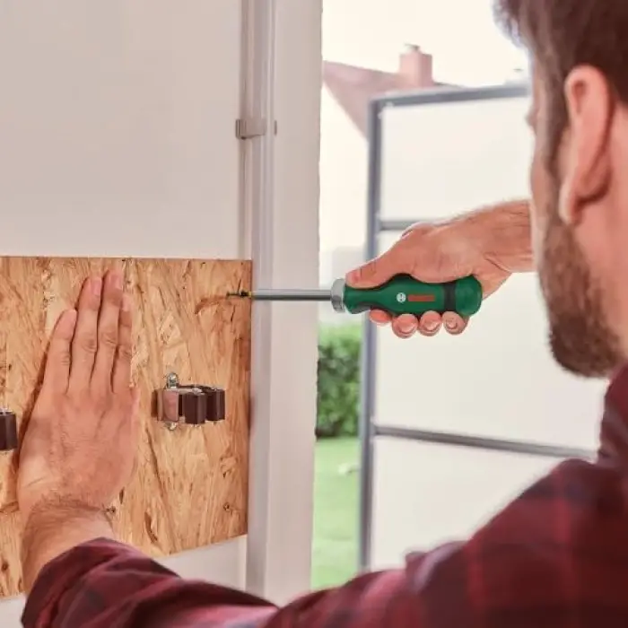 Bosch Cırcırlı Tornavida 12 Uçlu