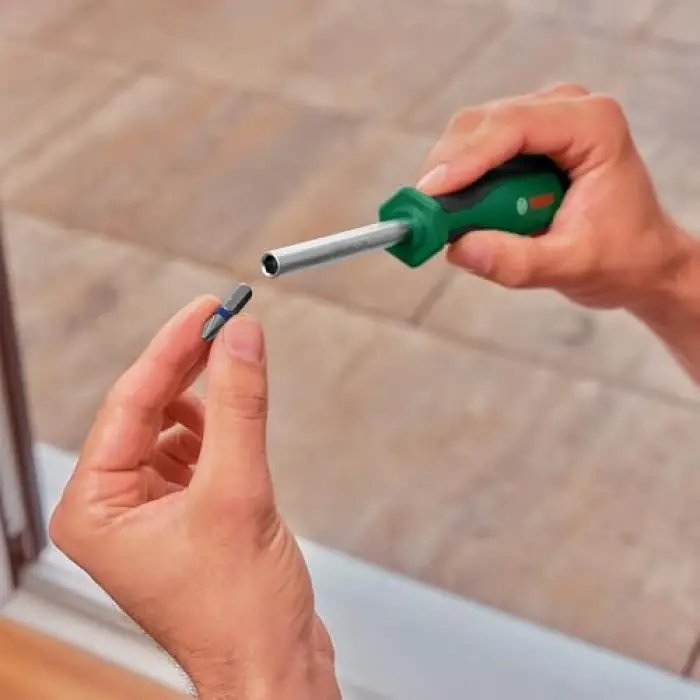 Bosch Cırcırlı Tornavida 12 Uçlu