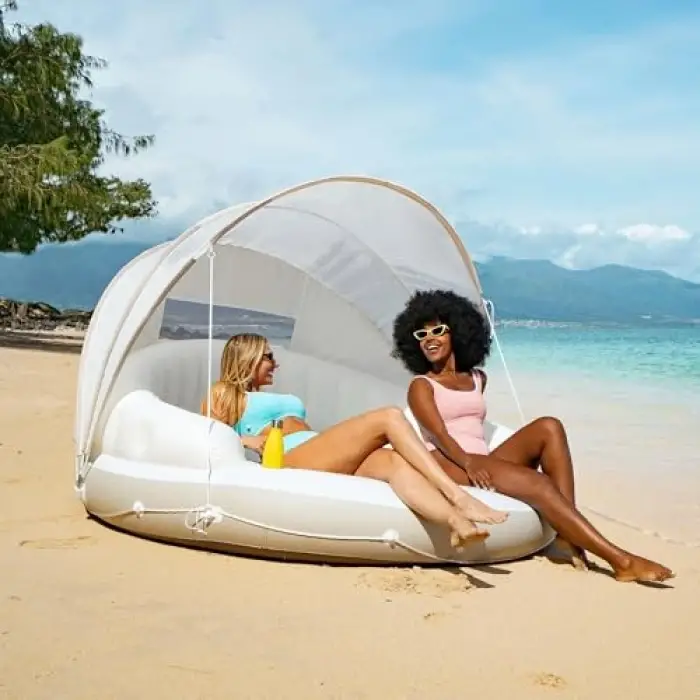 Canopy Island Gölge Adası